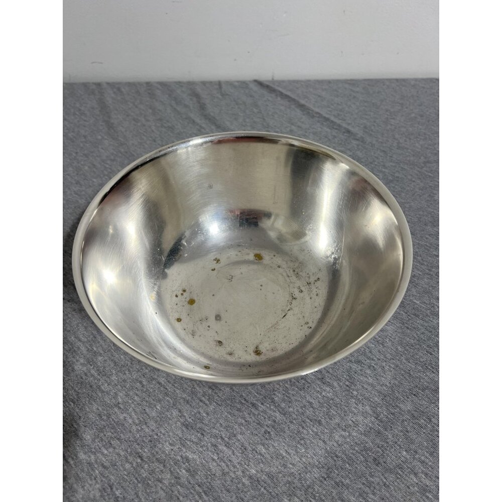 Wm A Rogers Paul Revere Reproduction Silverplate Footed Serving Bowls Set of 2 - Picture 3 of 11